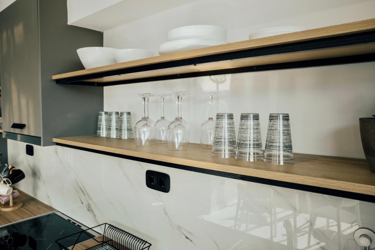 Loft With Private Parking Apartman Athén Kültér fotó