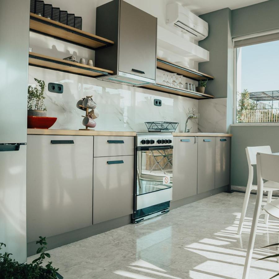 Loft With Private Parking Apartman Athén Kültér fotó