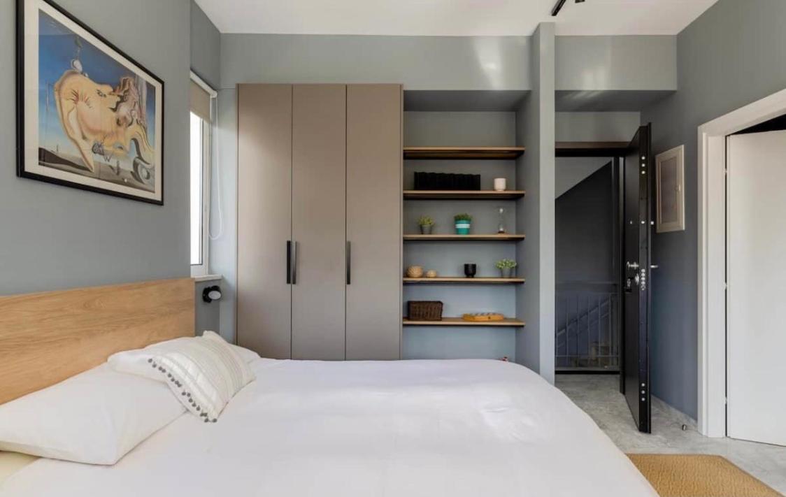 Loft With Private Parking Apartman Athén Kültér fotó
